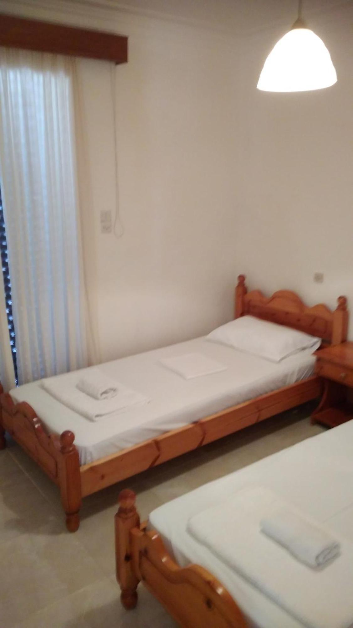 Mina Apartments Karpathos Exterior foto