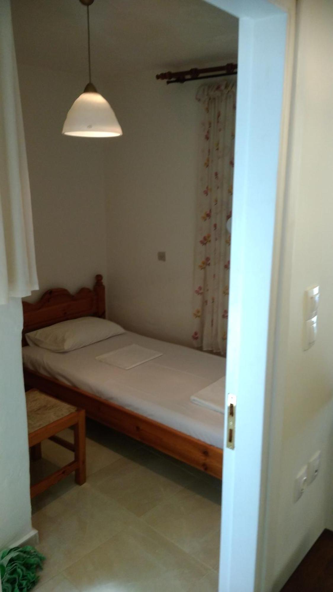 Mina Apartments Karpathos Cameră foto