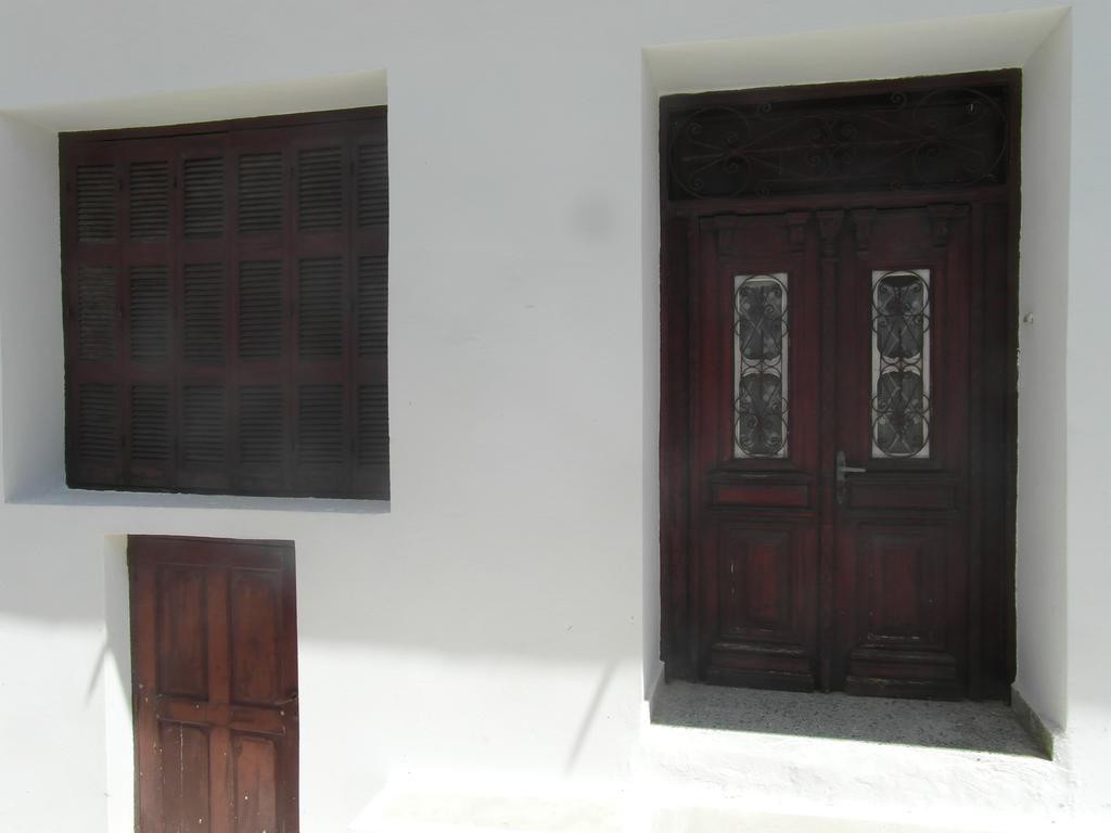 Mina Apartments Karpathos Exterior foto