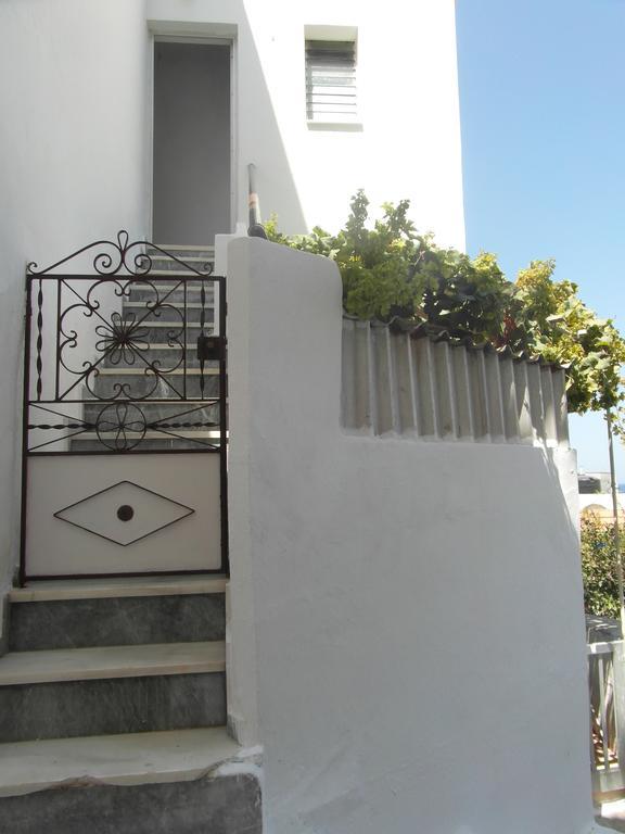 Mina Apartments Karpathos Exterior foto